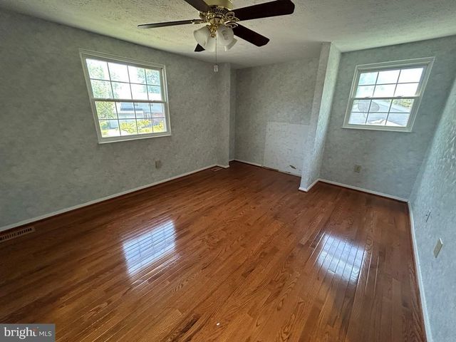 1837 LAWNVIEW DR, Frederick, MD 21702