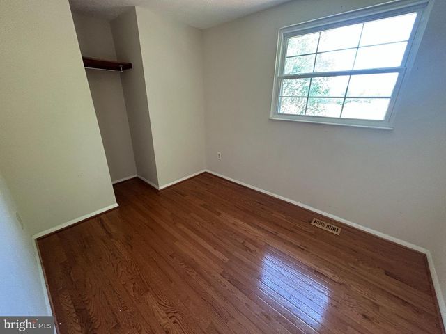 1837 LAWNVIEW DR, Frederick, MD 21702