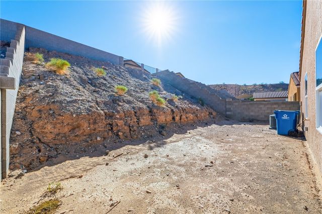 2408 Pesuna Drive, Bullhead City, AZ 86442