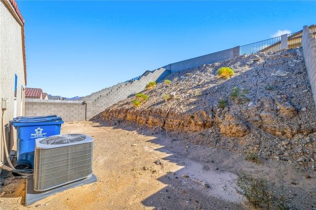 2408 Pesuna Drive, Bullhead City, AZ 86442