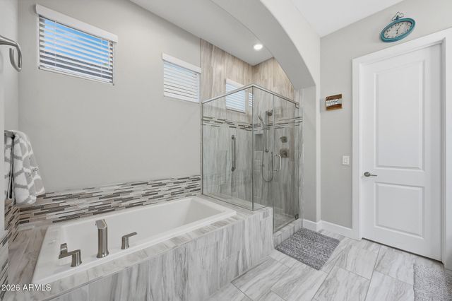 64 E KENNEDIA Drive, Queen Creek, AZ 85140