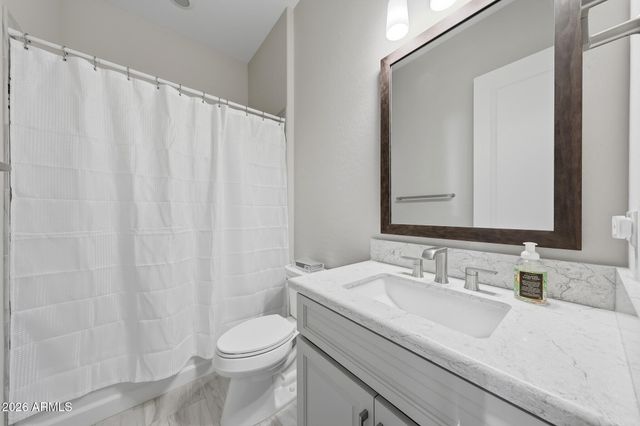 64 E KENNEDIA Drive, Queen Creek, AZ 85140