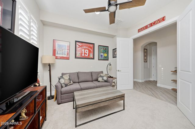 64 E KENNEDIA Drive, Queen Creek, AZ 85140