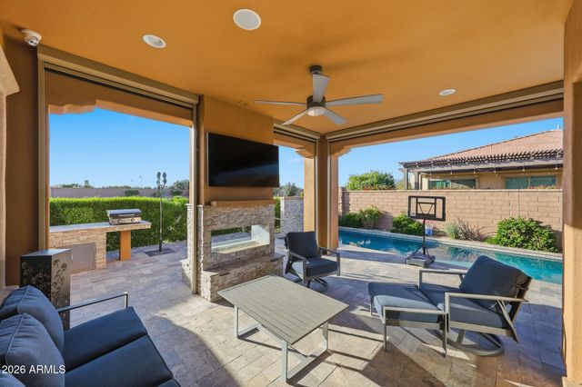 64 E KENNEDIA Drive, Queen Creek, AZ 85140