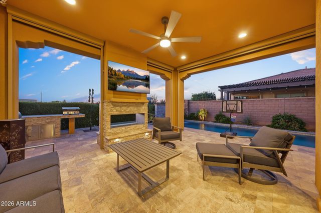 64 E KENNEDIA Drive, Queen Creek, AZ 85140