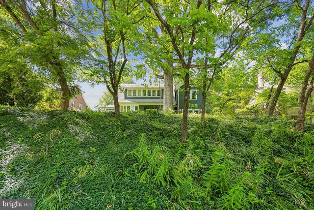 6404 WESTERN AVE, Chevy Chase, MD 20815