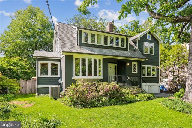 6404 WESTERN AVE, Chevy Chase, MD 20815