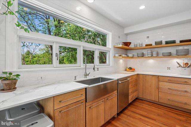 6404 WESTERN AVE, Chevy Chase, MD 20815