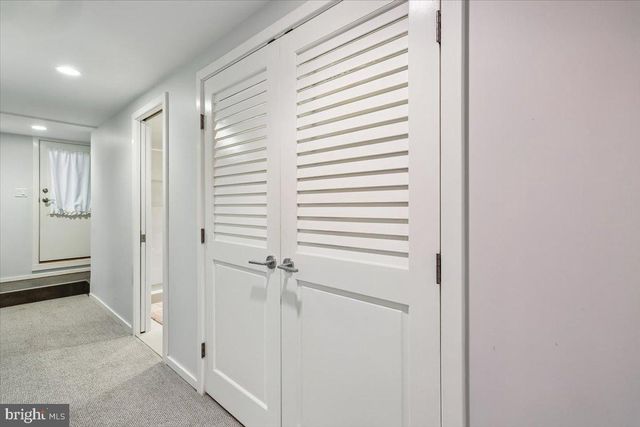 6404 WESTERN AVE, Chevy Chase, MD 20815