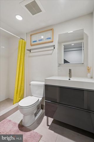6404 WESTERN AVE, Chevy Chase, MD 20815