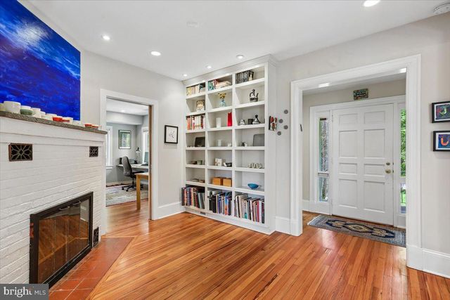 6404 WESTERN AVE, Chevy Chase, MD 20815