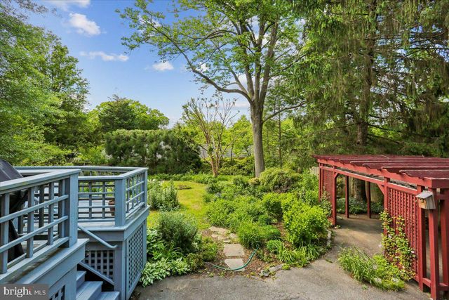 6404 WESTERN AVE, Chevy Chase, MD 20815