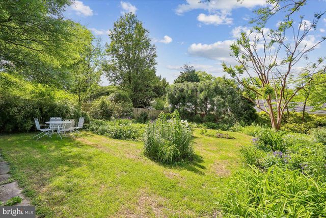 6404 WESTERN AVE, Chevy Chase, MD 20815
