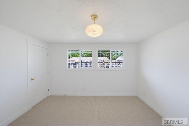 1063 Irving Street, Idaho Falls, ID 83401