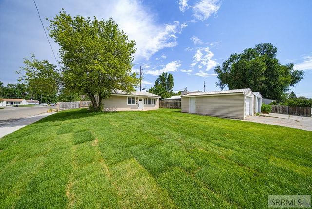 1063 Irving Street, Idaho Falls, ID 83401