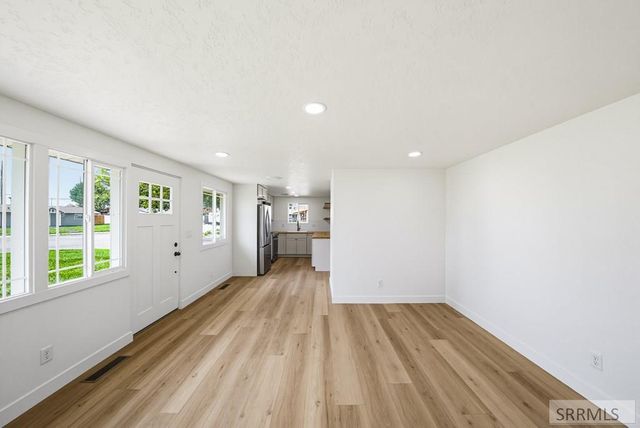 1063 Irving Street, Idaho Falls, ID 83401