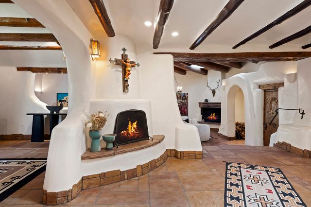 905 Camino Santander, Santa Fe, NM 87505