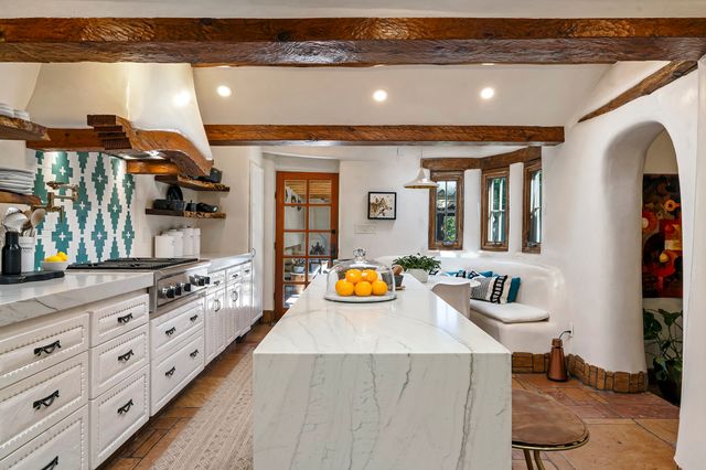 905 Camino Santander, Santa Fe, NM 87505