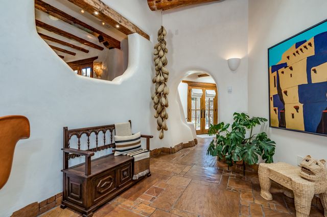 905 Camino Santander, Santa Fe, NM 87505