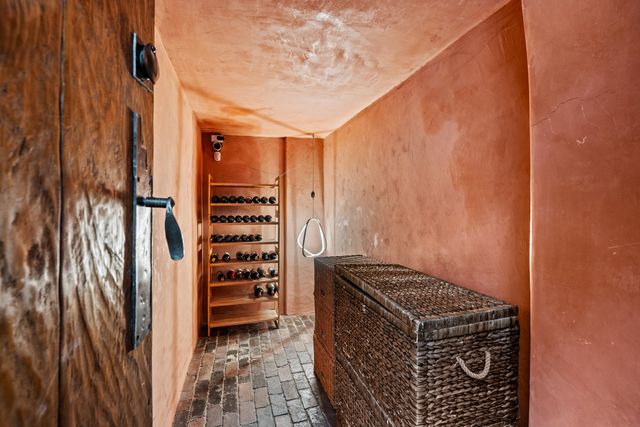 905 Camino Santander, Santa Fe, NM 87505