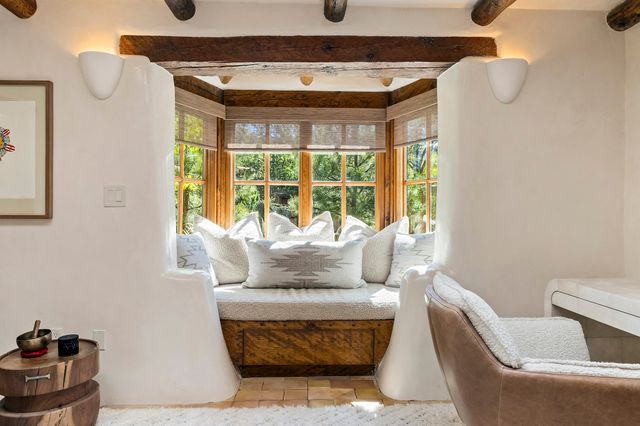 905 Camino Santander, Santa Fe, NM 87505