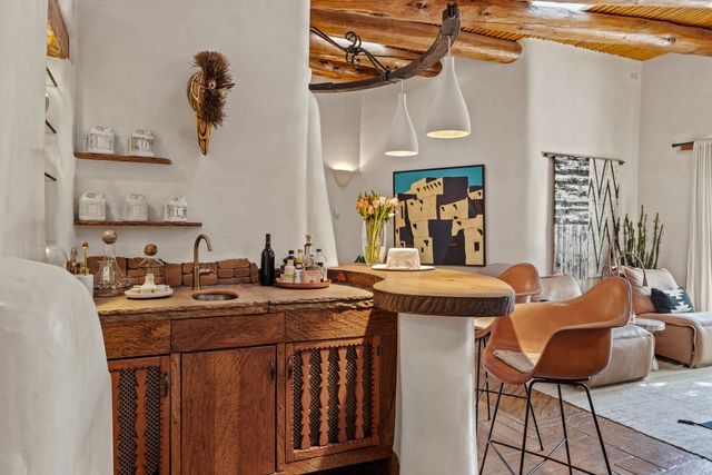 905 Camino Santander, Santa Fe, NM 87505