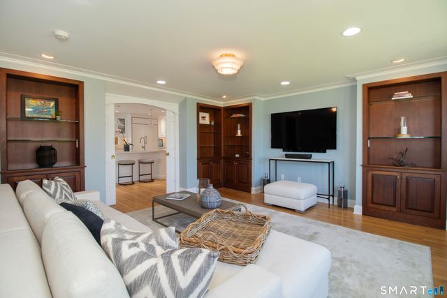 60 Island View Avenue, Branford, CT 06405