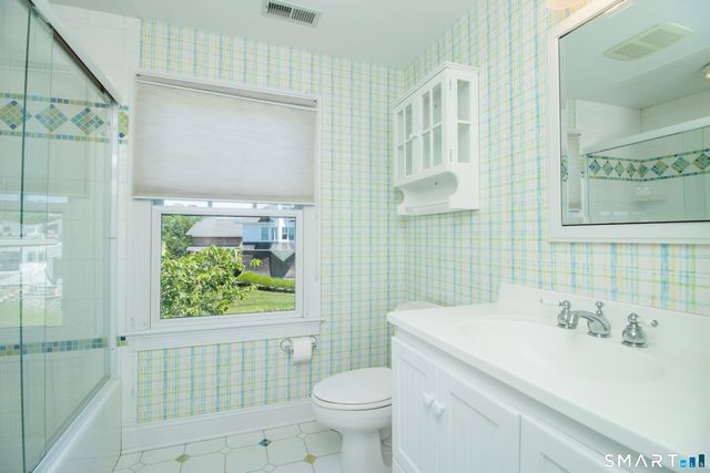 60 Island View Avenue, Branford, CT 06405