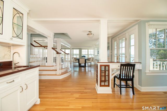60 Island View Avenue, Branford, CT 06405