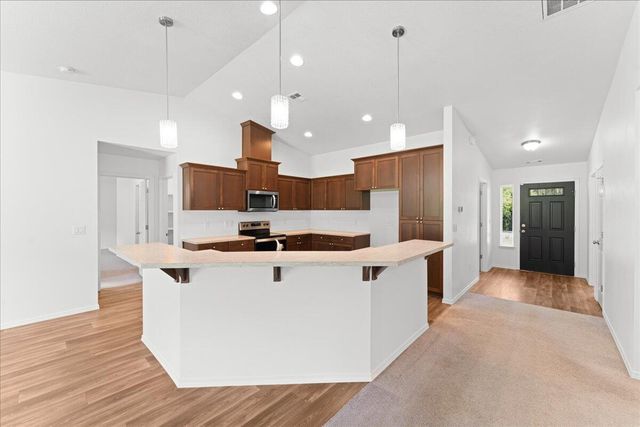 2355 Fish Hatchery Road, Grants Pass, OR 97527