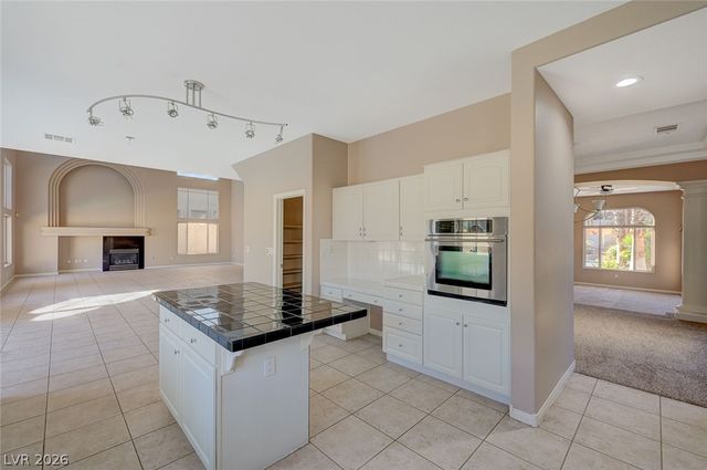 1934 Grey Eagle Street, Henderson, NV 89074