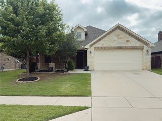 7421 Innisbrook Lane, Fort Worth, TX 76179