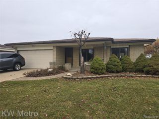 14041 Brougham Drive, Sterling Heights, MI 48312