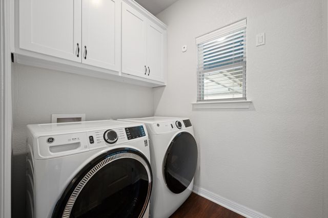 1556 Lizzie Lane, Burleson, TX 76028