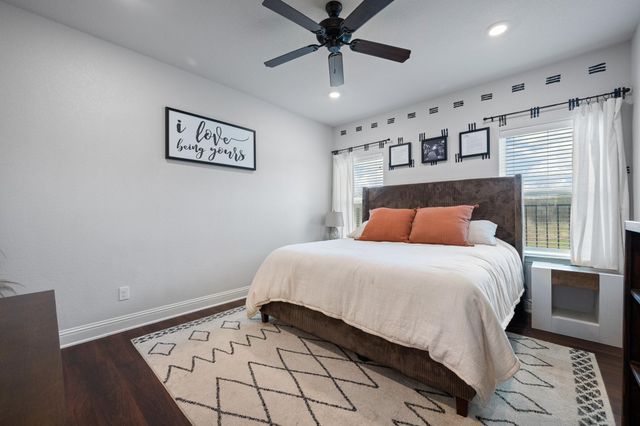 1556 Lizzie Lane, Burleson, TX 76028