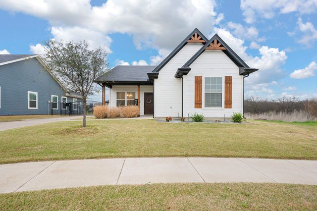 1556 Lizzie Lane, Burleson, TX 76028
