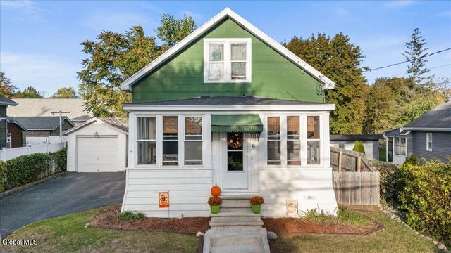 9 Corthell Street, Colonie, NY 12205