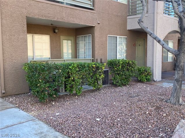 7720 SECRET SHORE Drive 106, Las Vegas, NV 89128