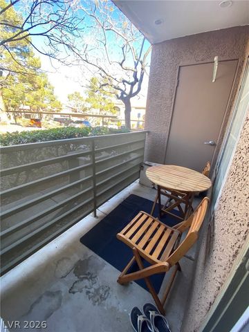7720 SECRET SHORE Drive 106, Las Vegas, NV 89128