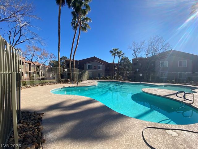 7720 SECRET SHORE Drive 106, Las Vegas, NV 89128