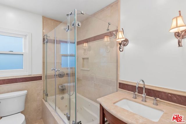 2128 Camden Avenue, Los Angeles, CA 90025
