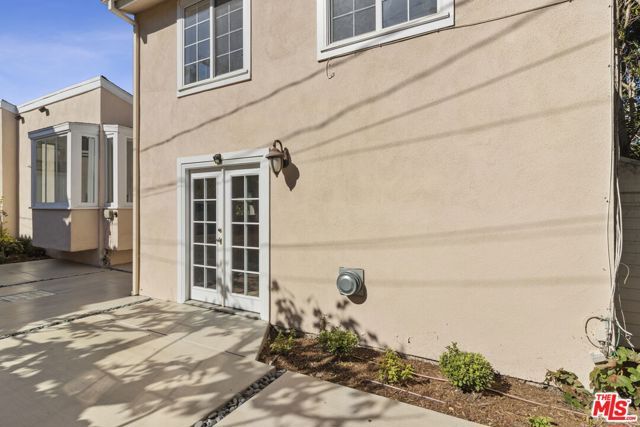 2128 Camden Avenue, Los Angeles, CA 90025