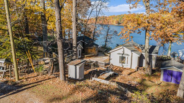 12341 Canter Drive, Belding, MI 48809