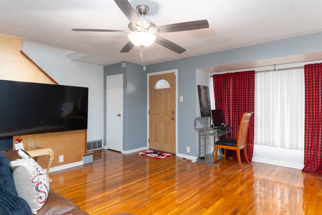 211 Ash Street, Park Forest, IL 60466