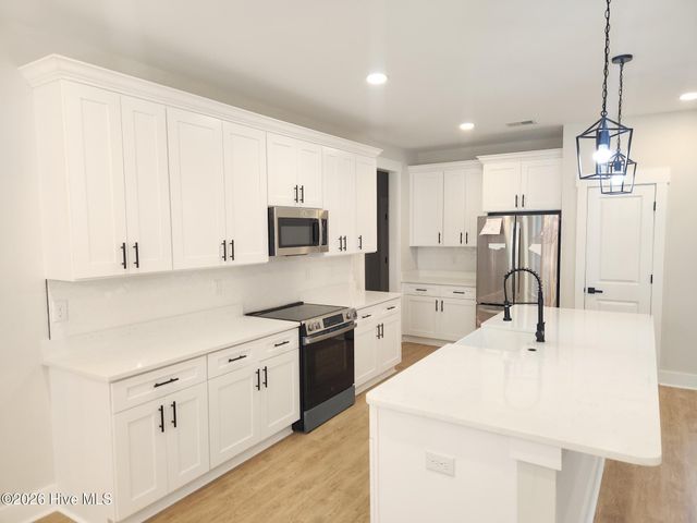 628 Boundary Loop Road NW, Calabash, NC 28467