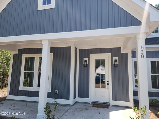 628 Boundary Loop Road NW, Calabash, NC 28467