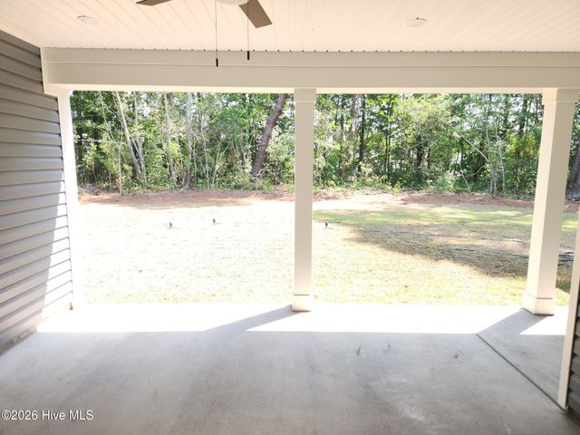 628 Boundary Loop Road NW, Calabash, NC 28467