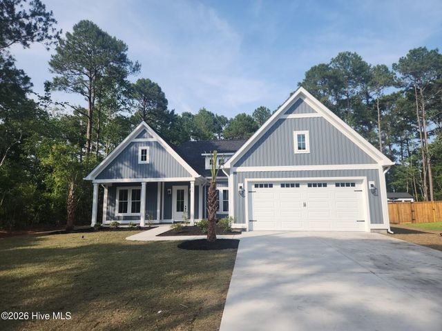 628 Boundary Loop Road NW, Calabash, NC 28467