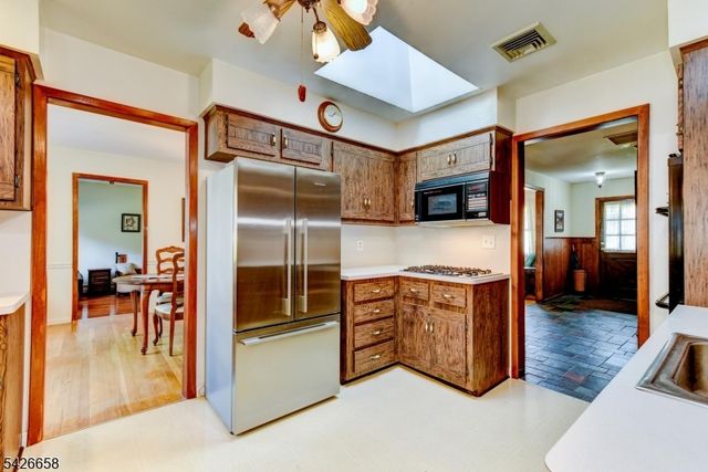 35 Payson Rd, Pequannock Twp., NJ 07440