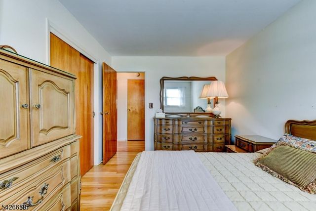 35 Payson Rd, Pequannock Twp., NJ 07440